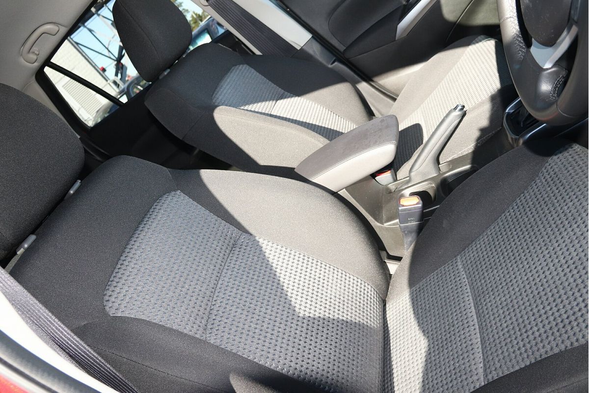 2023 Suzuki S-Cross JYB