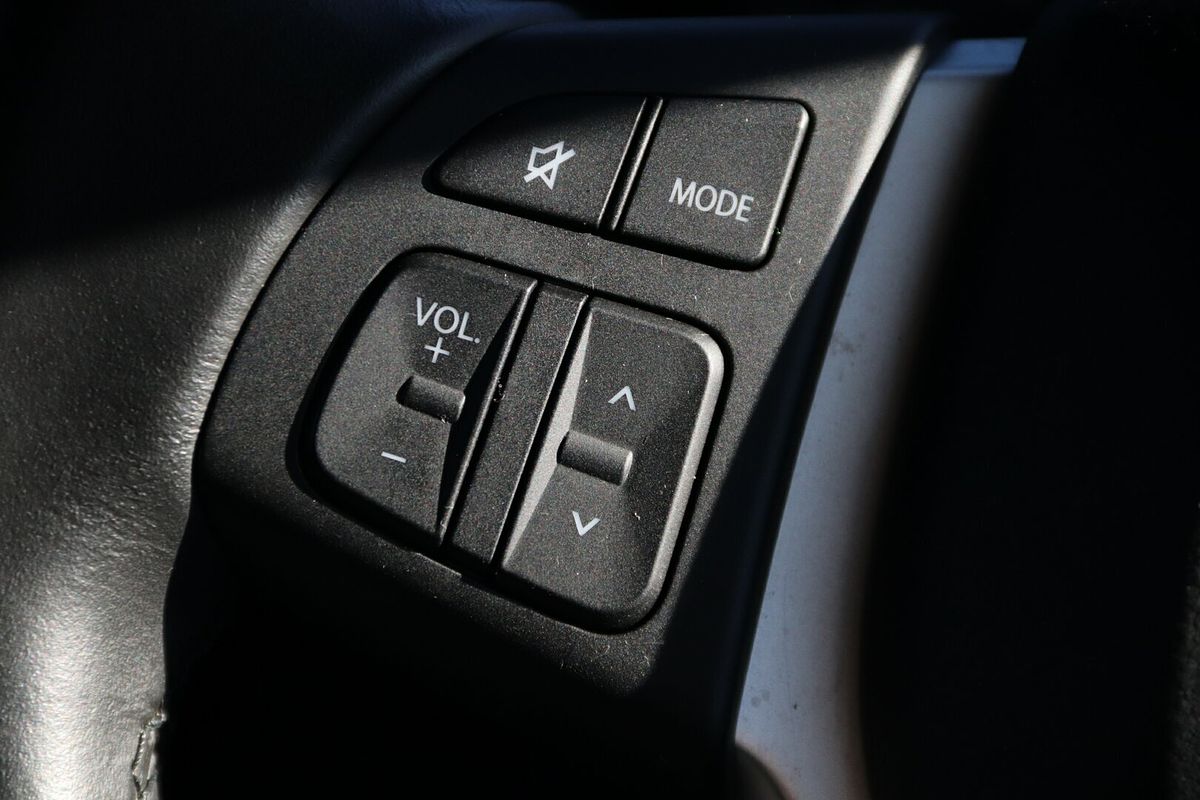 2023 Suzuki S-Cross JYB