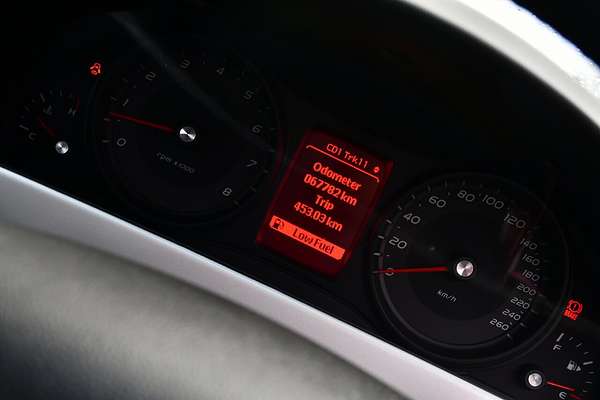 2012 Holden Ute SS Thunder VE Series II Rear Wheel Drive