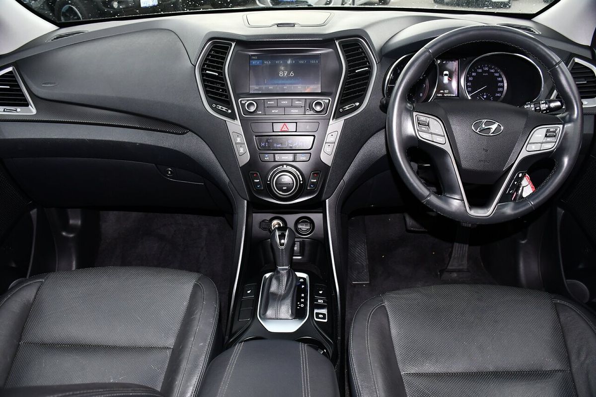 2017 Hyundai Santa Fe Active X DM5 Series II