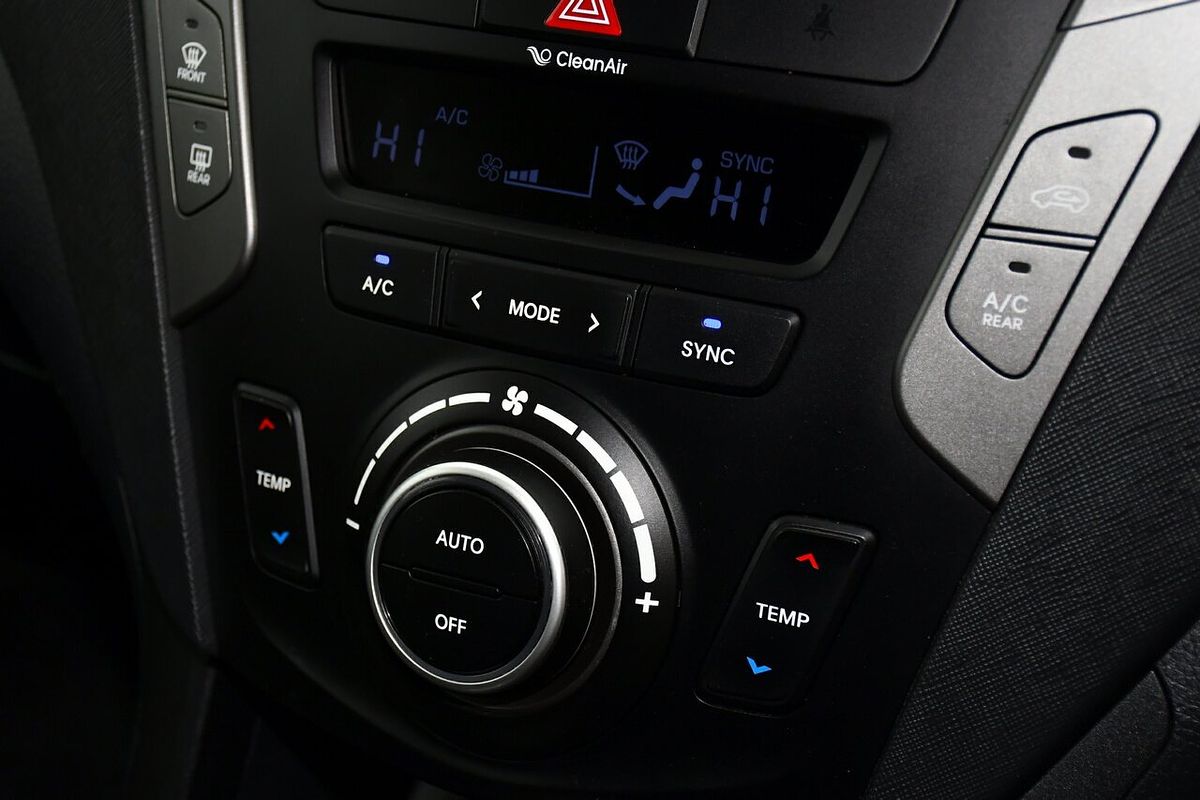 2017 Hyundai Santa Fe Active X DM5 Series II