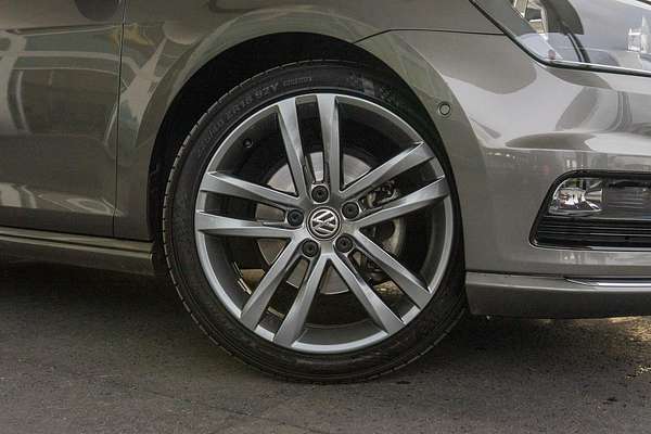 2016 Volkswagen Golf 110TSI Highline 7