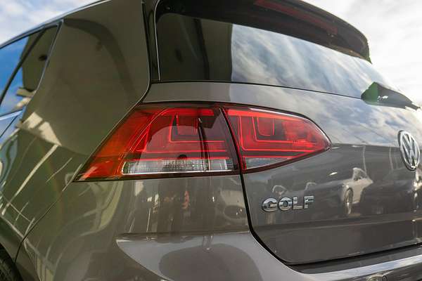 2016 Volkswagen Golf 110TSI Highline 7