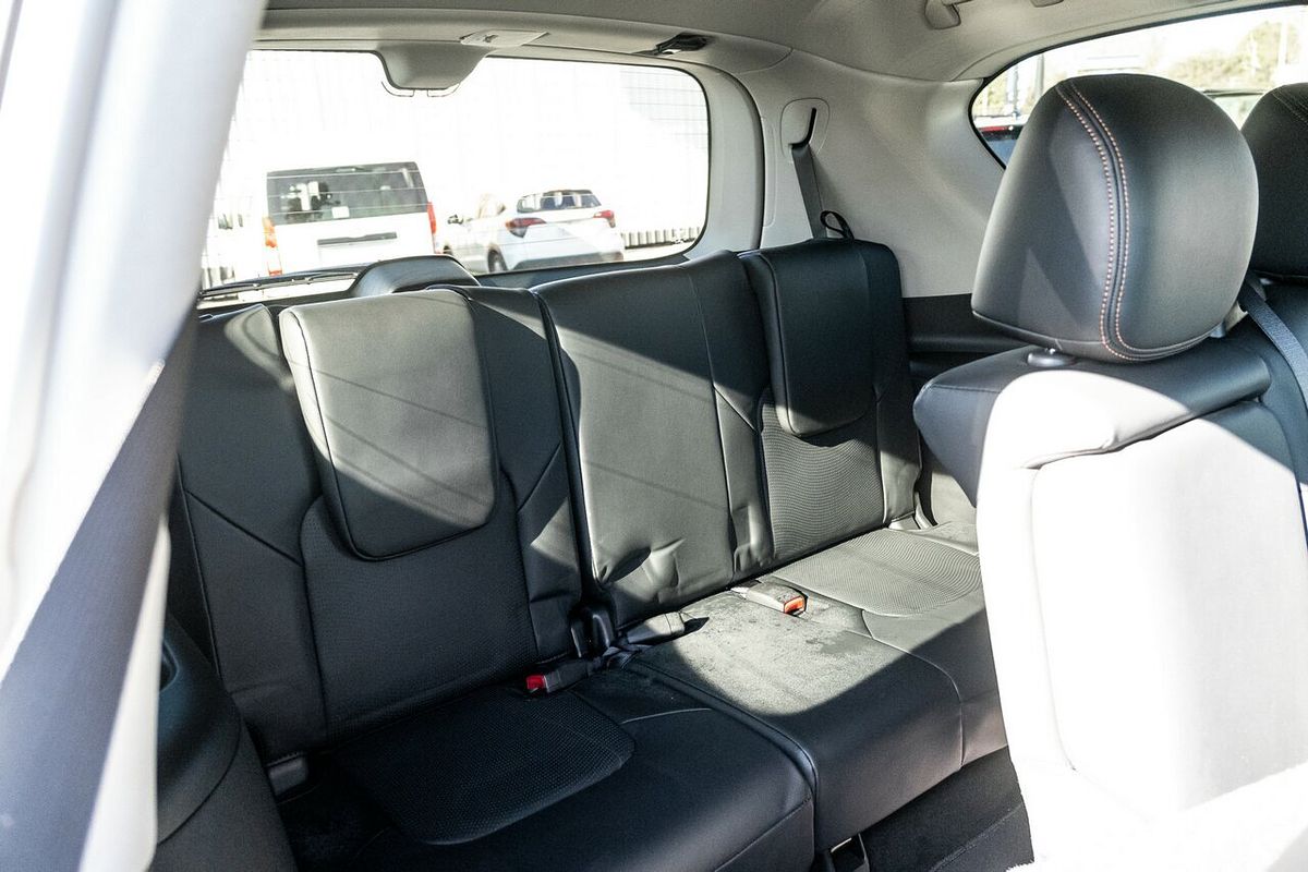 2025 Nissan Patrol Ti Y62