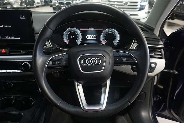 2023 Audi A4 35 TFSI S line B9