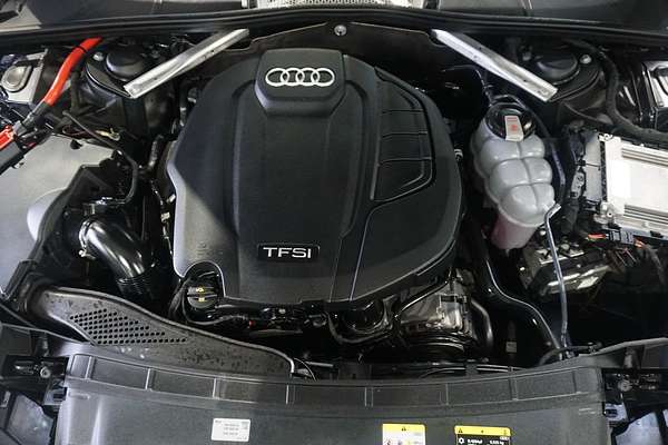 2023 Audi A4 35 TFSI S line B9