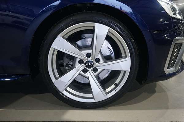2023 Audi A4 35 TFSI S line B9