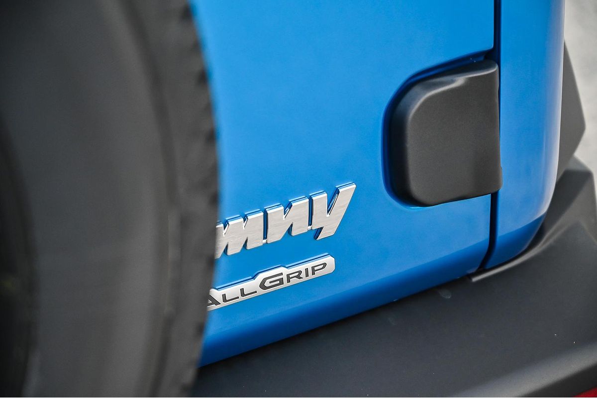 2025 Suzuki Jimny