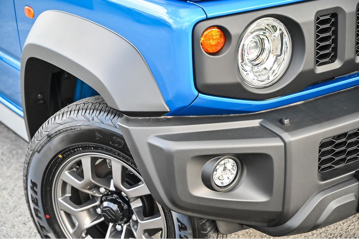 2025 Suzuki Jimny