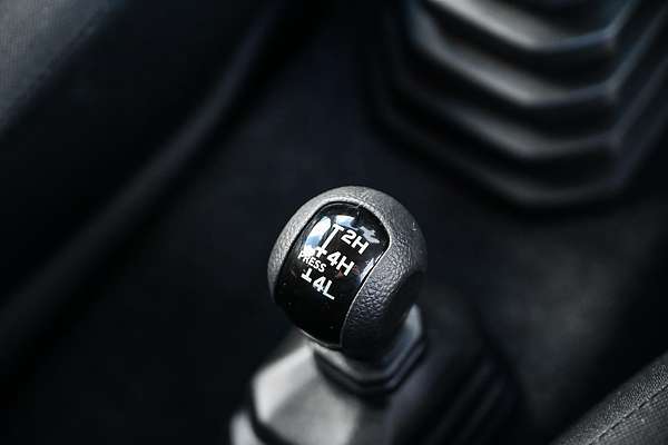 2025 Suzuki Jimny