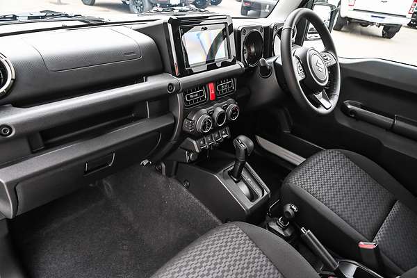 2025 Suzuki Jimny