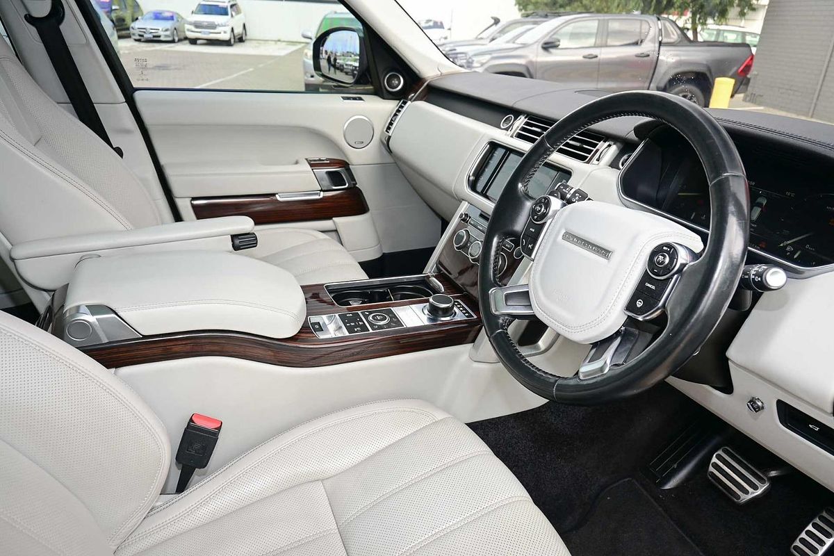 2015 Land Rover Range Rover SDV8 Vogue L405