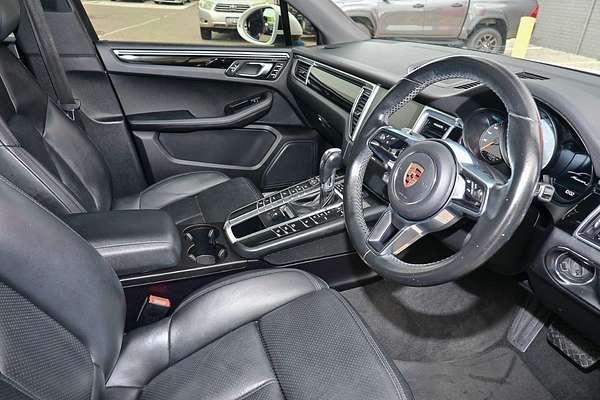 2017 Porsche Macan S 95B