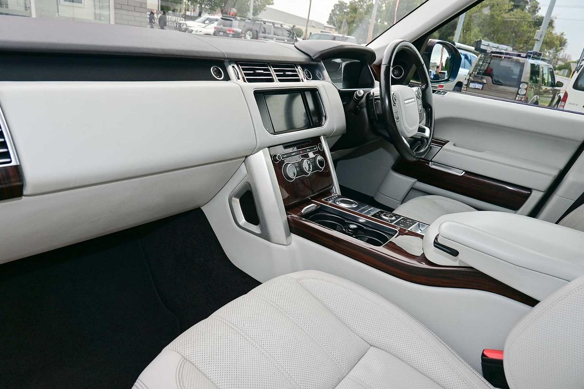 2015 Land Rover Range Rover SDV8 Vogue L405