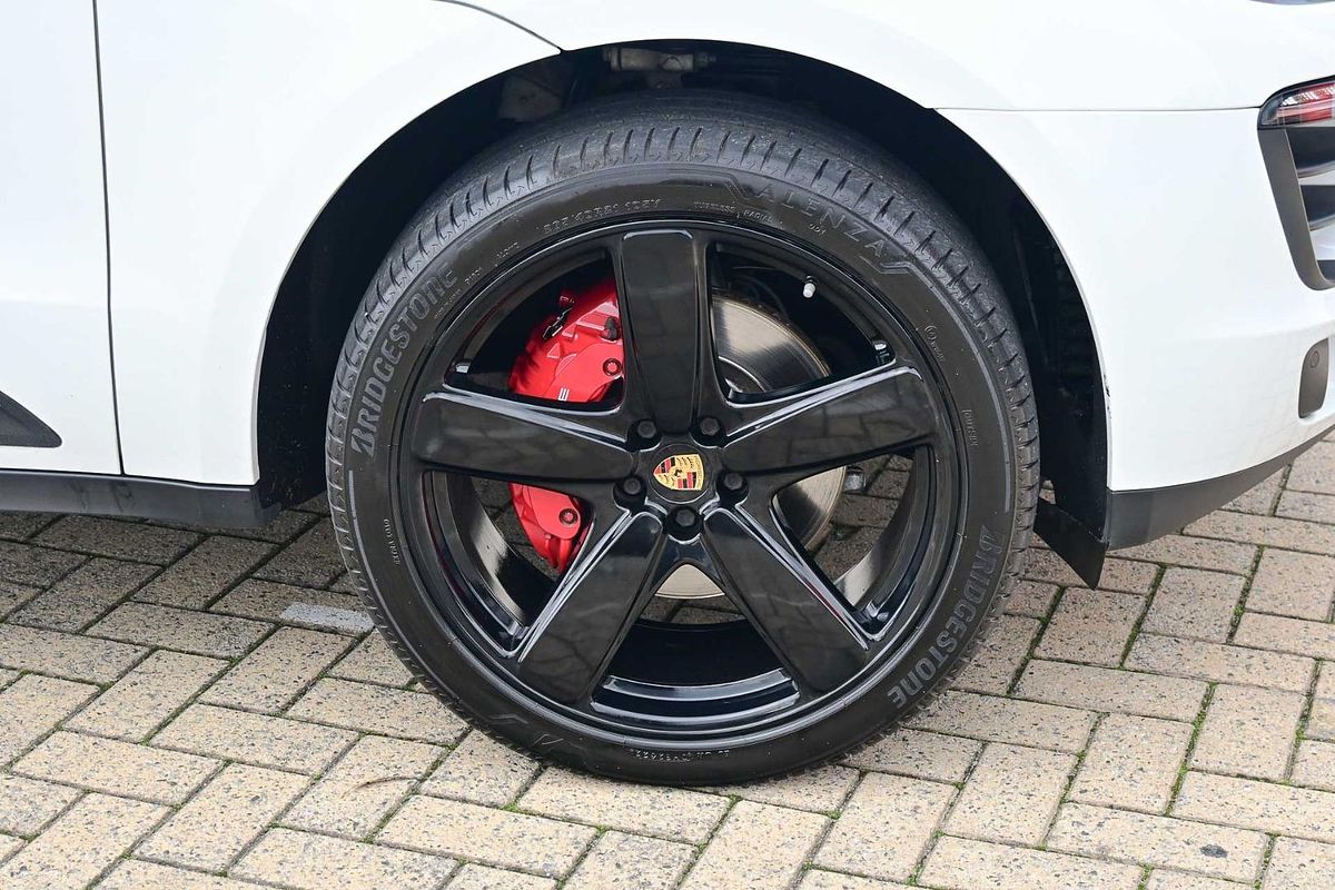 2017 Porsche Macan S 95B
