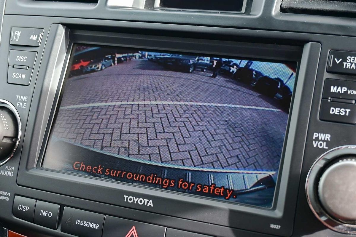 2010 Toyota Kluger Grande GSU40R