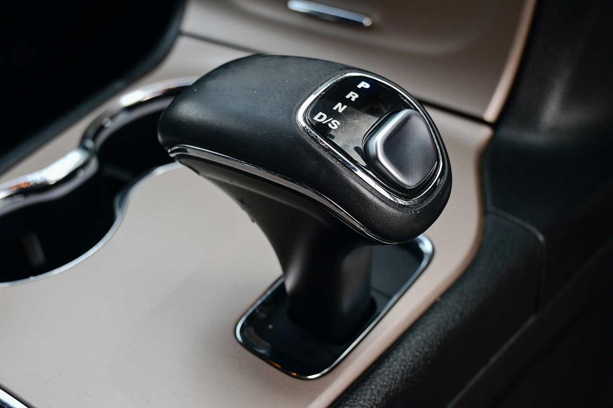 2014 Jeep Grand Cherokee Laredo WK