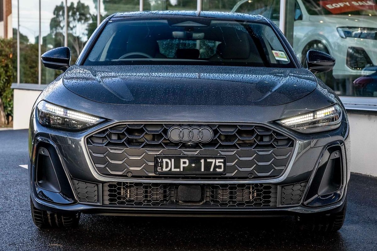 2025 Audi A5 TFSI 150kW S line B10