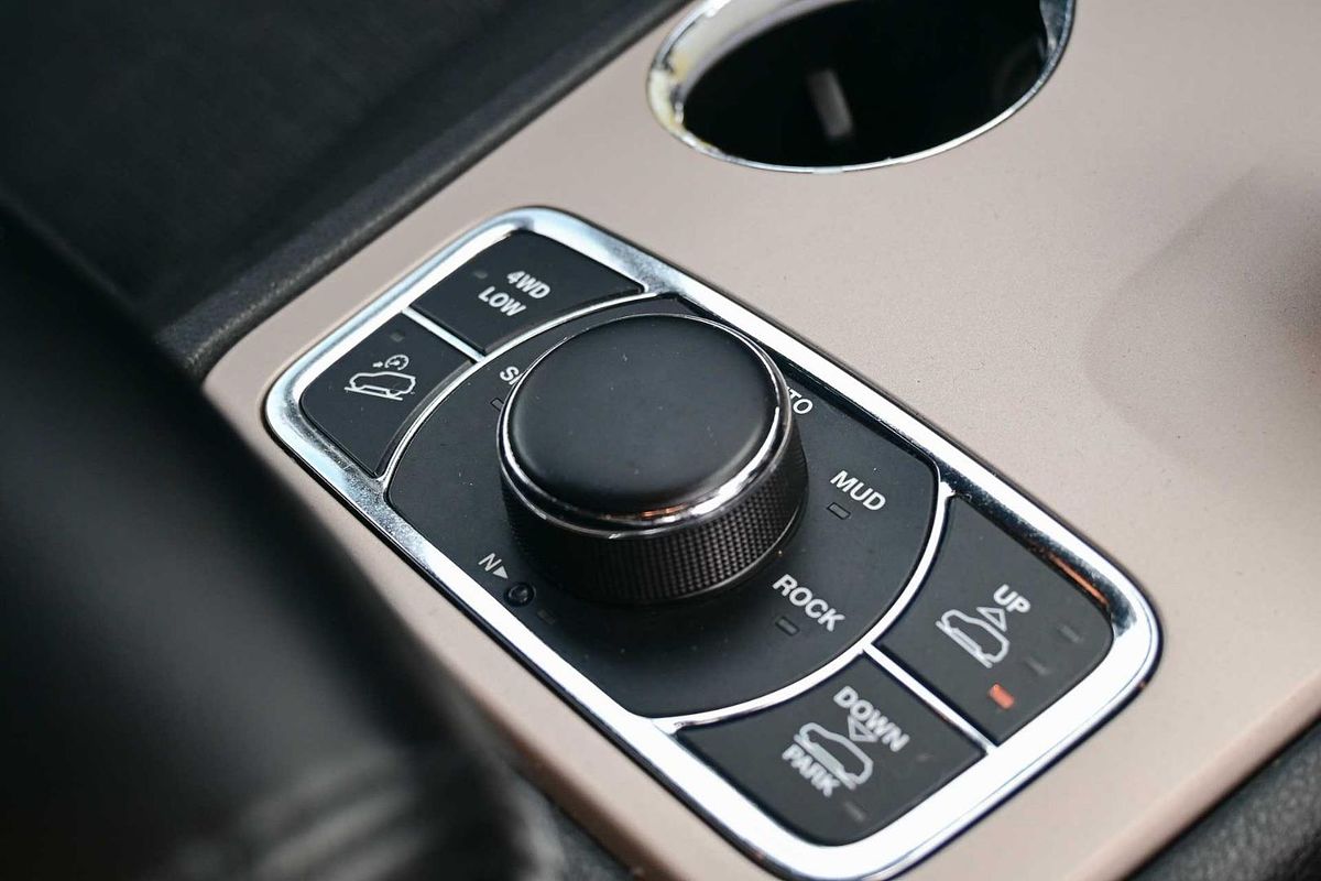 2014 Jeep Grand Cherokee Laredo WK