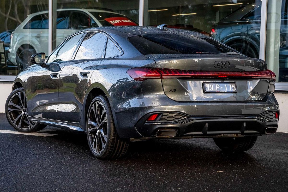 2025 Audi A5 TFSI 150kW S line B10