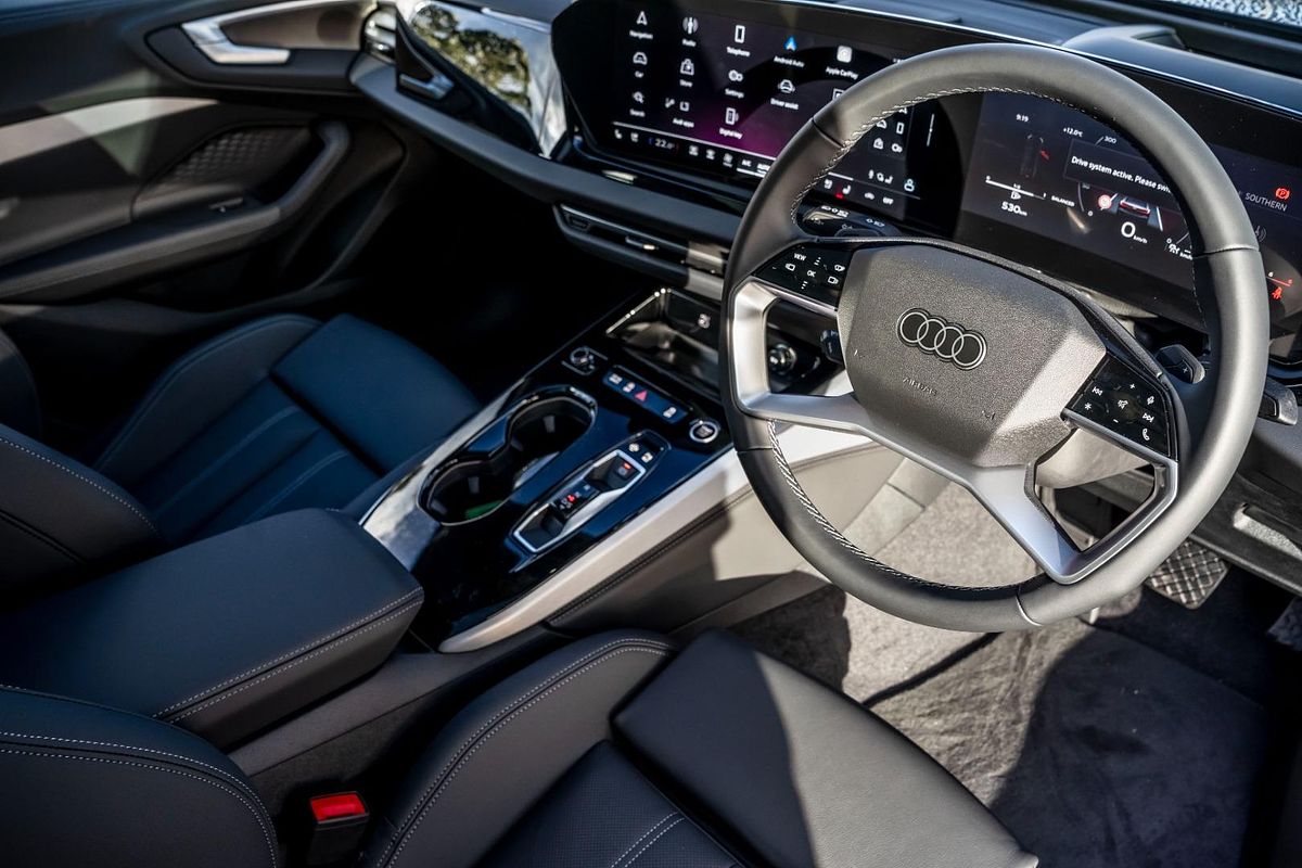 2025 Audi A5 TFSI 150kW S line B10