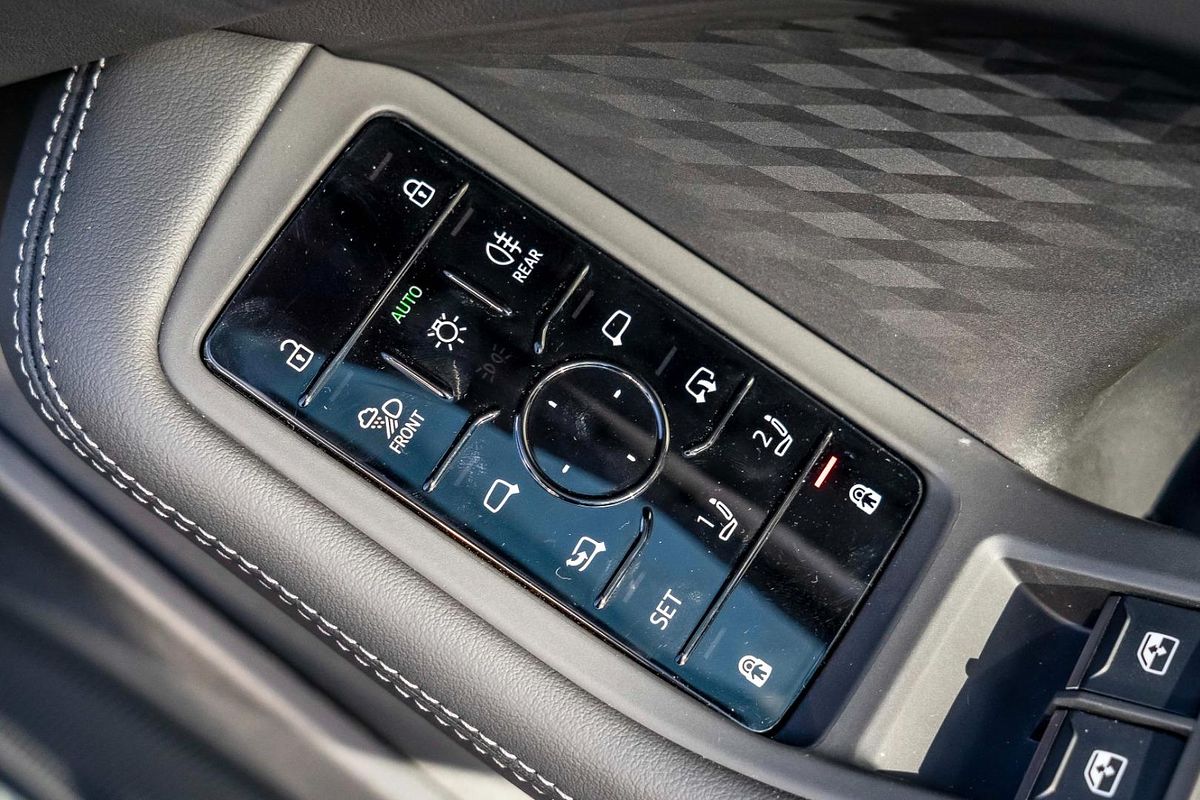 2025 Audi A5 TFSI 150kW S line B10