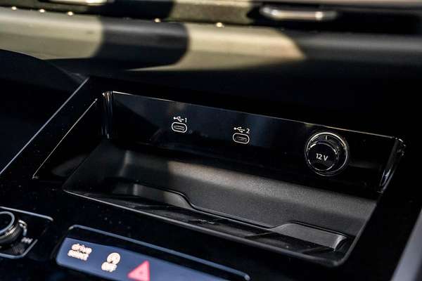 2025 Audi A5 TFSI 150kW S line B10