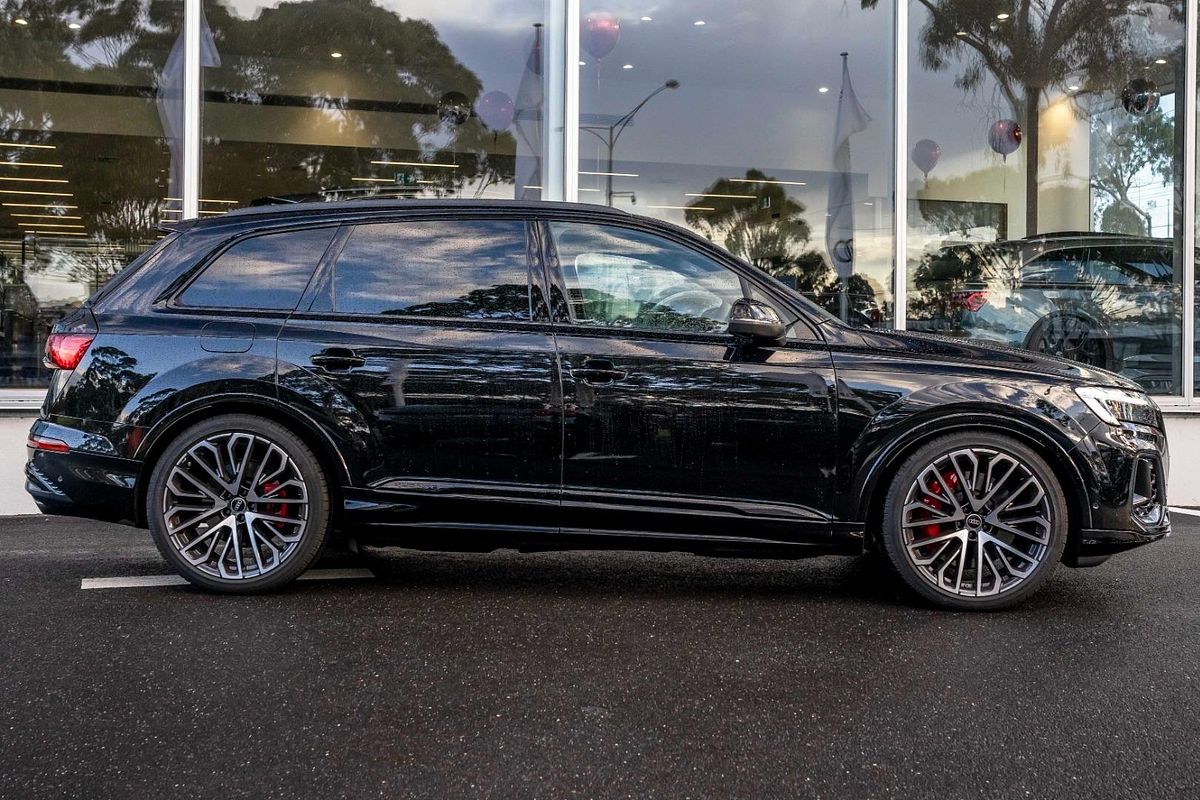 2024 Audi SQ7 TFSI 4M