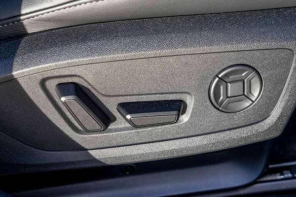 2025 Audi A5 TFSI 150kW S line B10