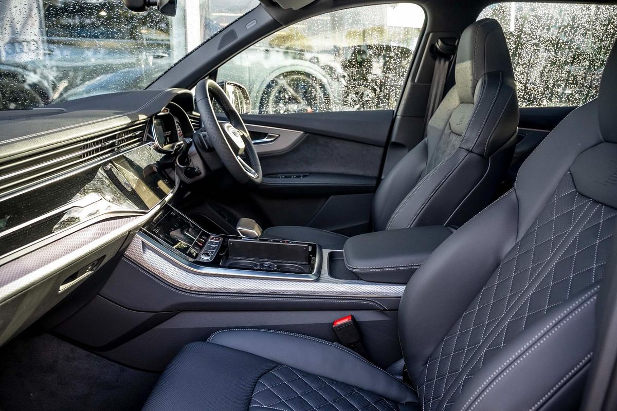 2024 Audi SQ7 TFSI 4M