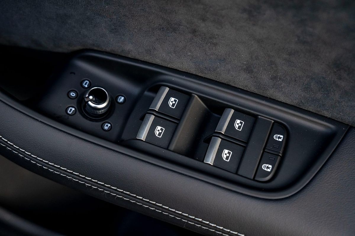 2024 Audi SQ7 TFSI 4M
