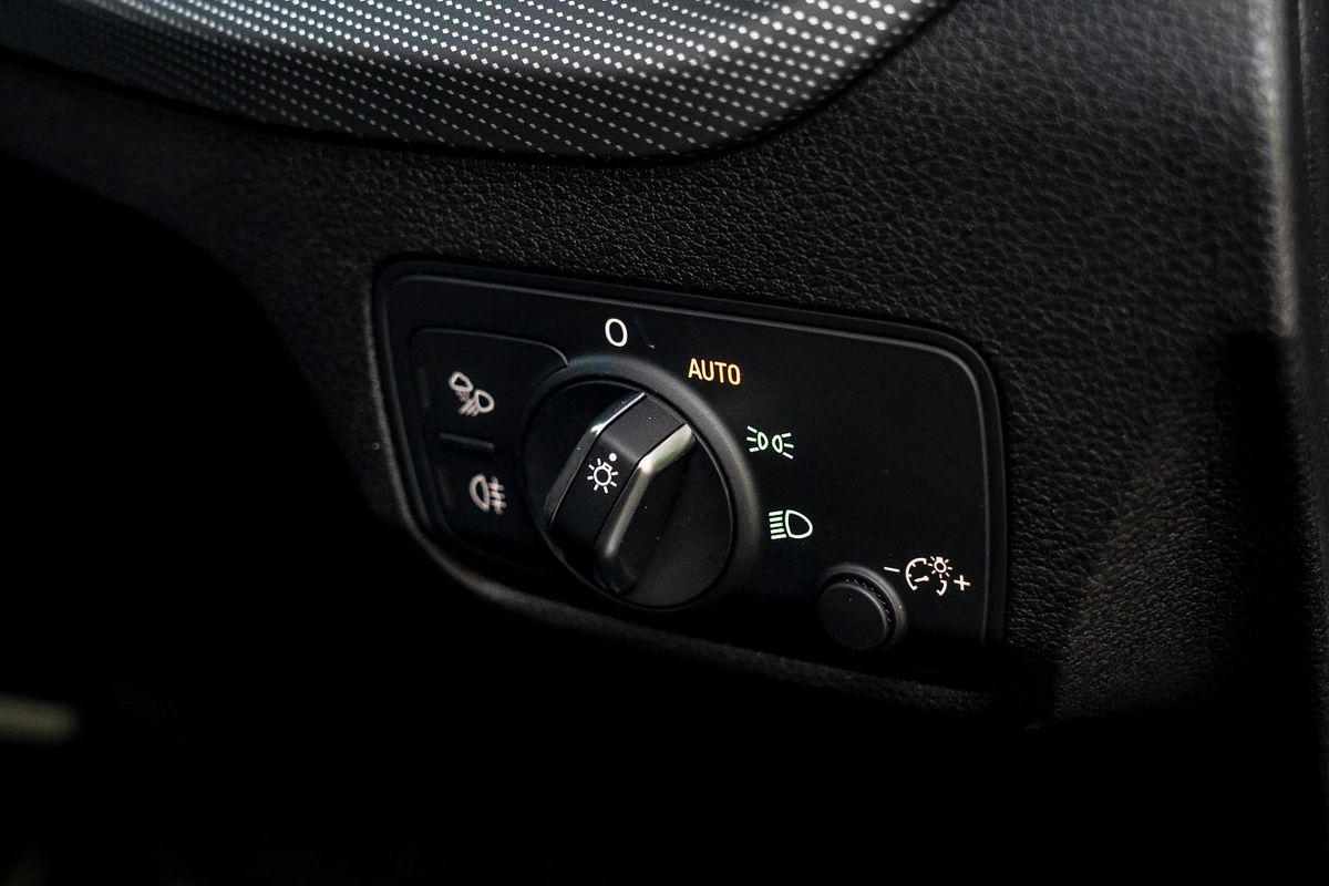 2024 Audi SQ2 GA