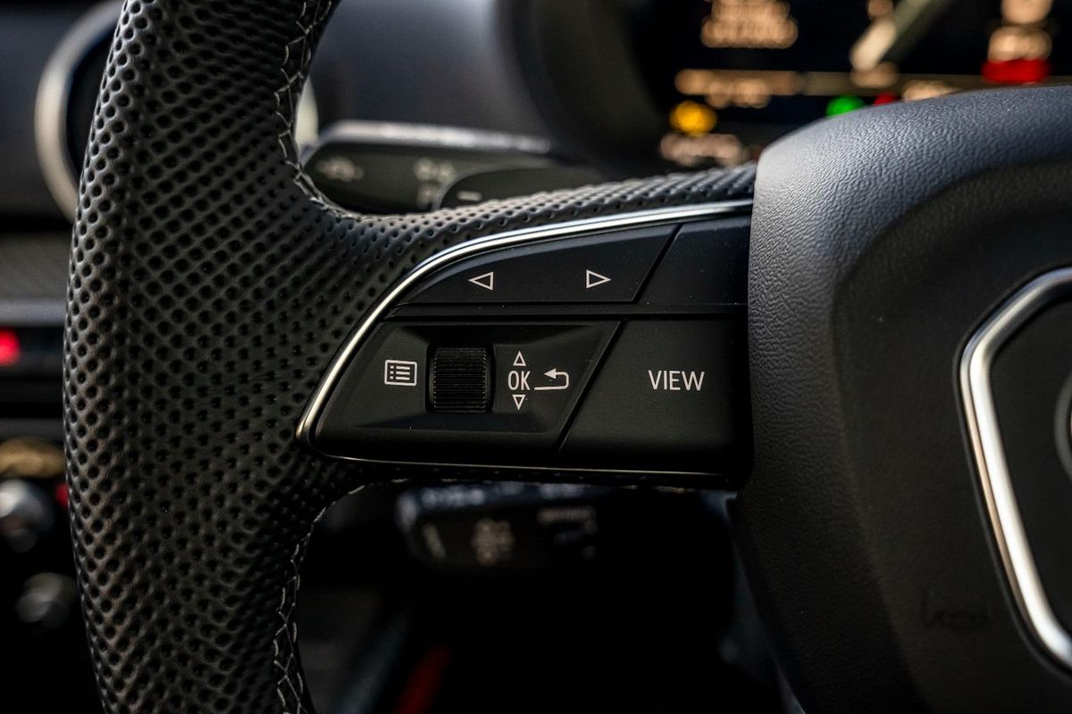 2024 Audi SQ2 GA
