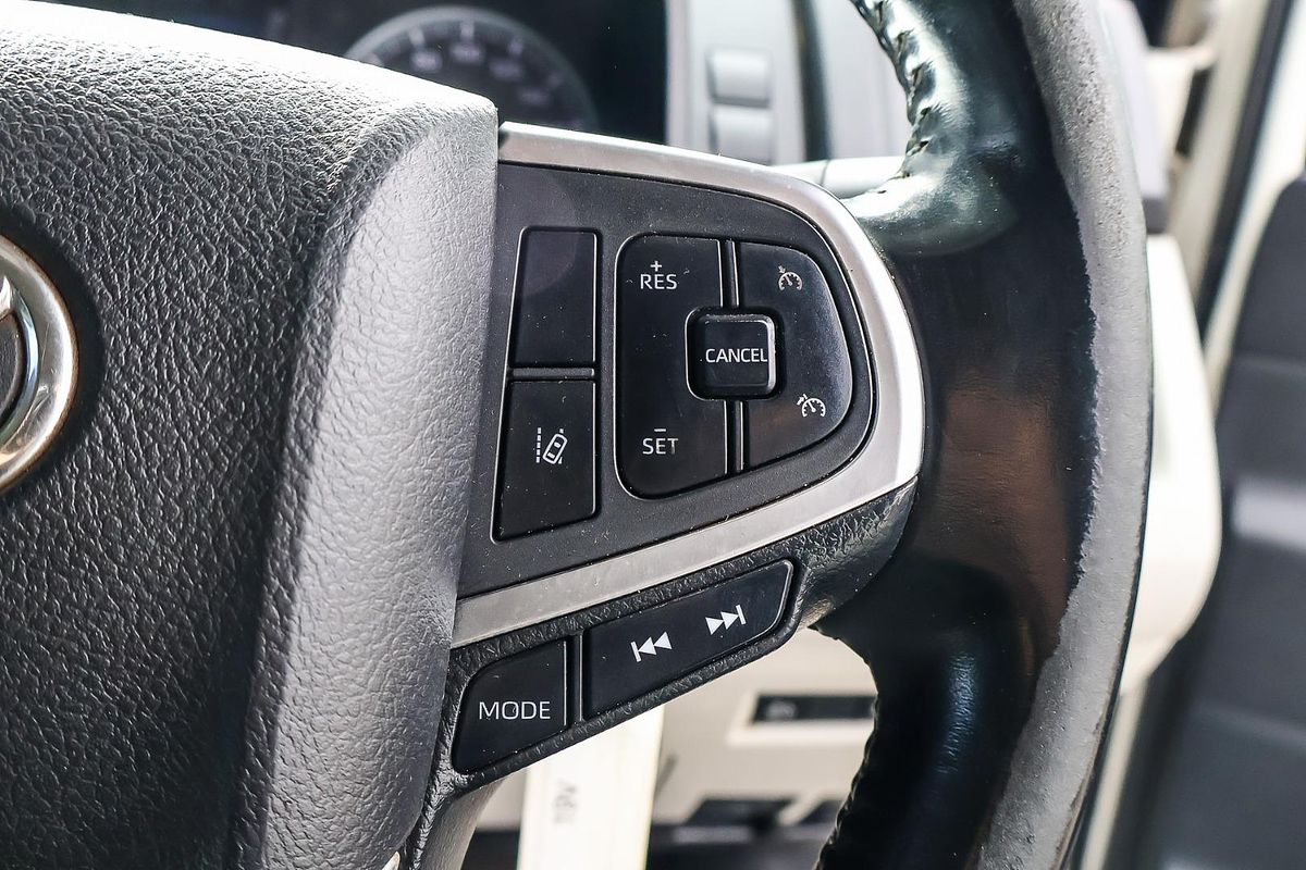 2020 Toyota Hiace GDH300R LWB
