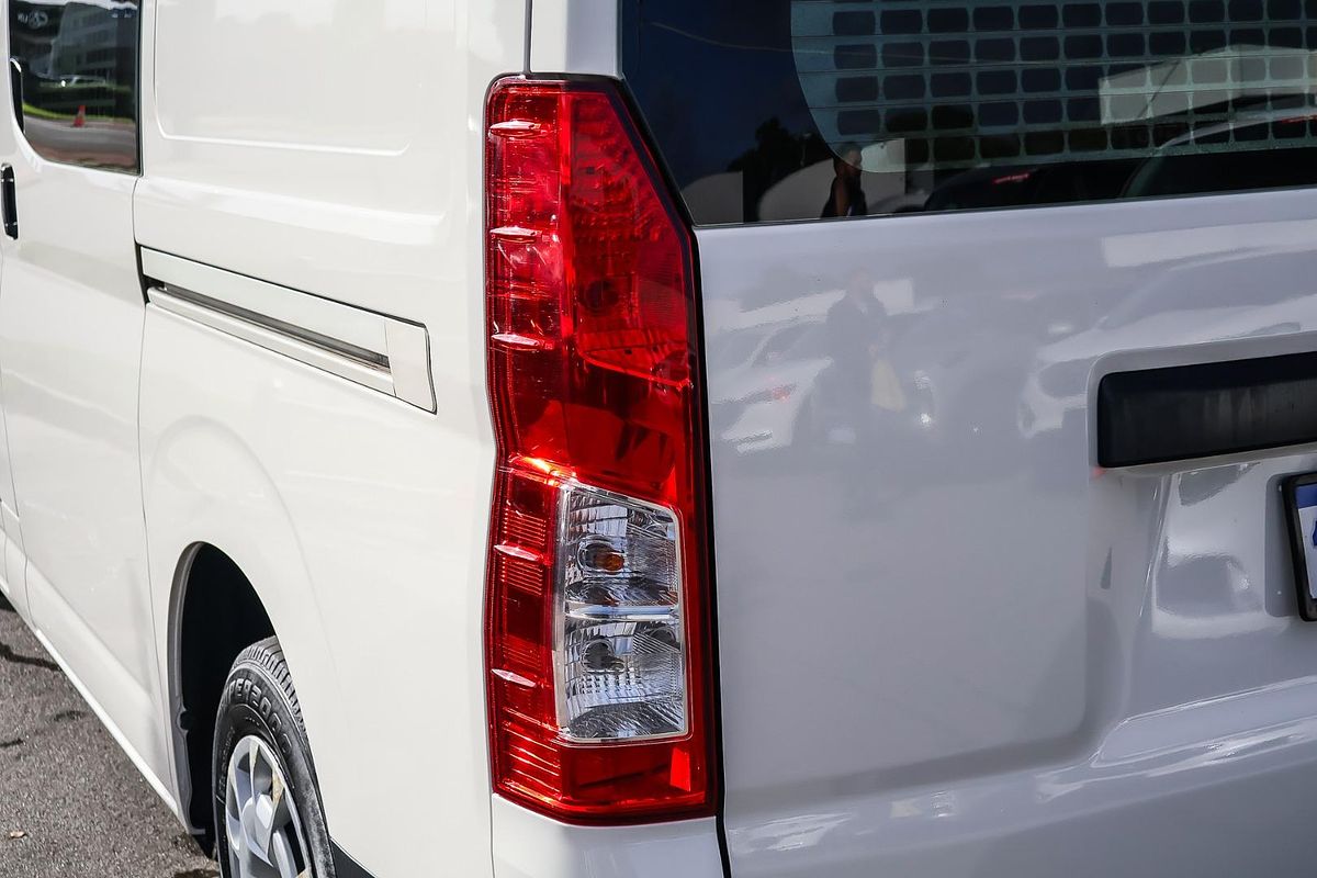 2020 Toyota Hiace GDH300R LWB