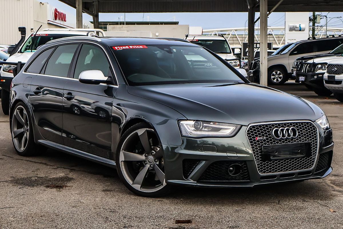 2013 Audi RS4 B8