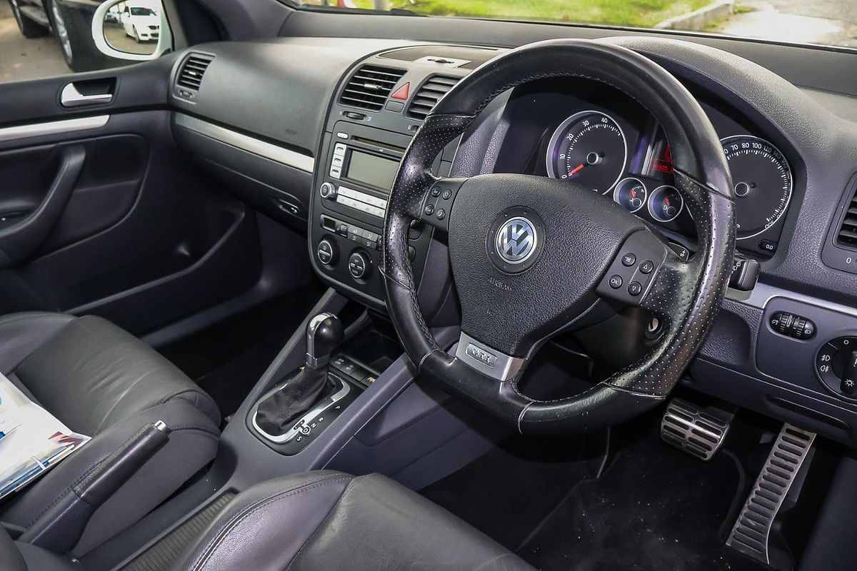 2008 Volkswagen Golf GTI V