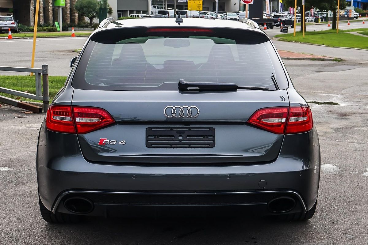 2013 Audi RS4 B8