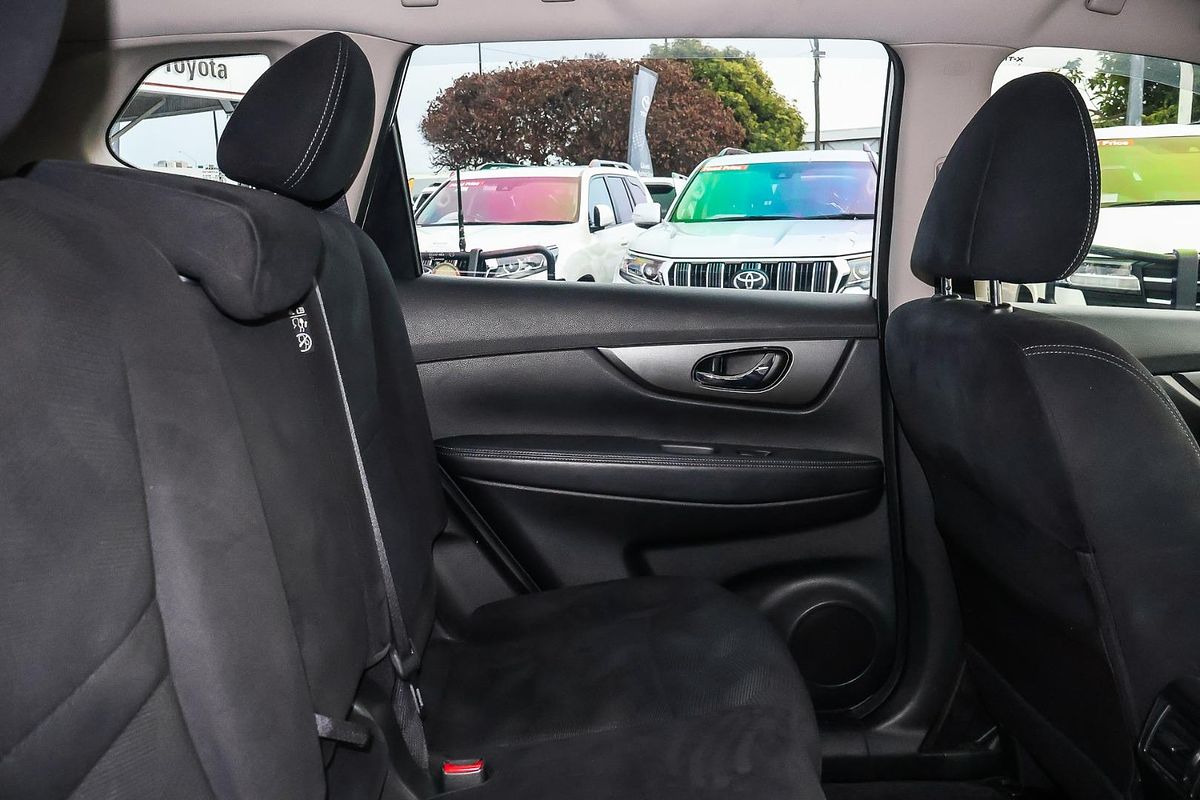 2015 Nissan X-TRAIL ST T32