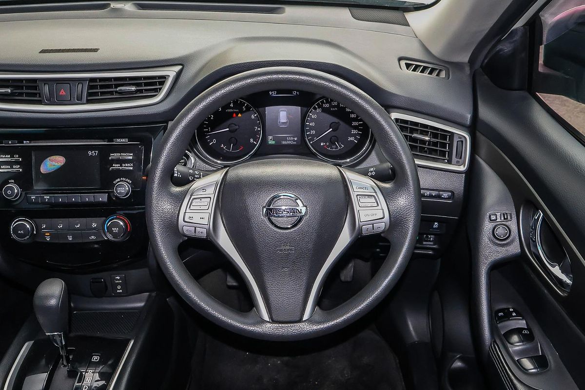 2015 Nissan X-TRAIL ST T32
