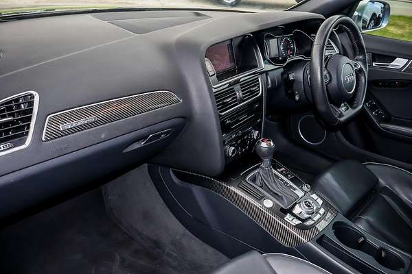 2013 Audi RS4 B8