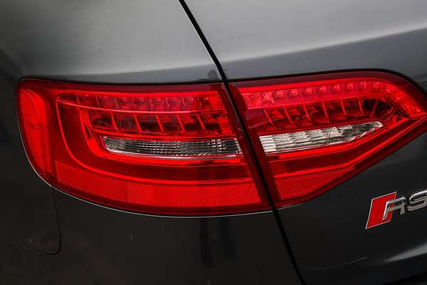 2013 Audi RS4 B8