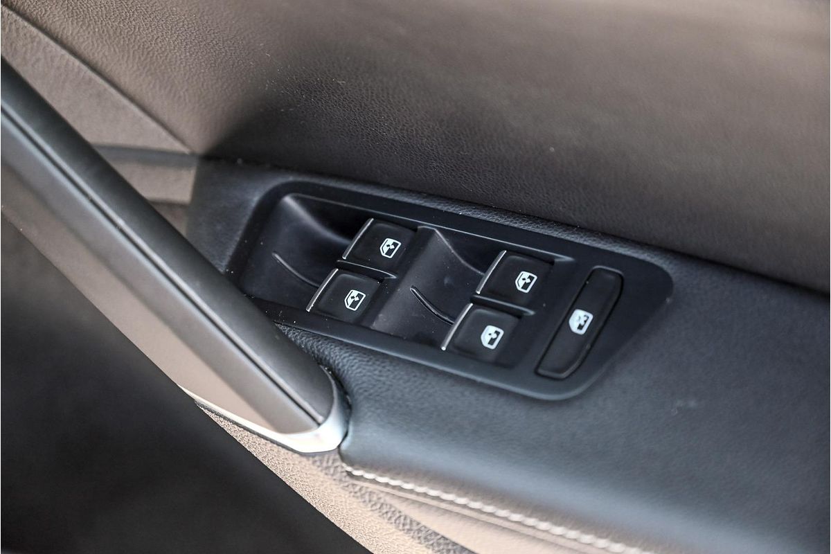 2016 Volkswagen Golf 110TSI Highline 7