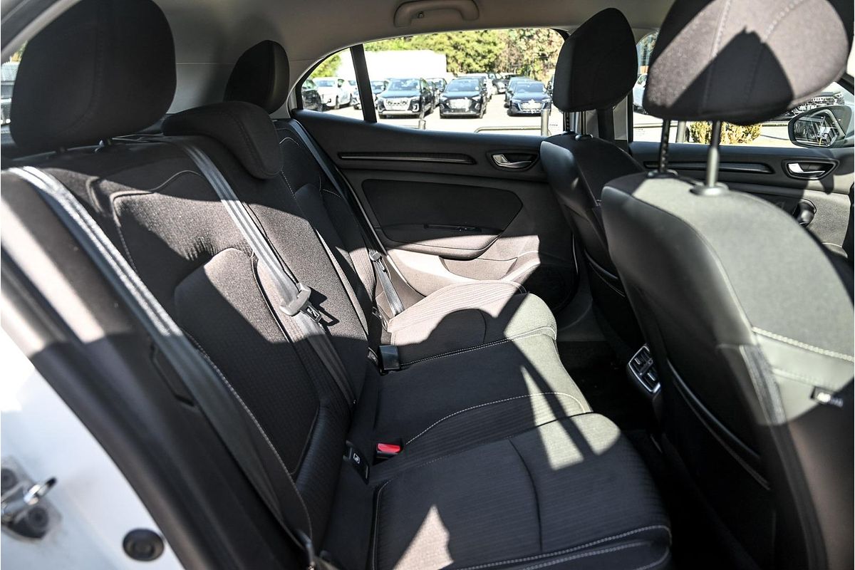 2017 Renault Megane Zen BFB