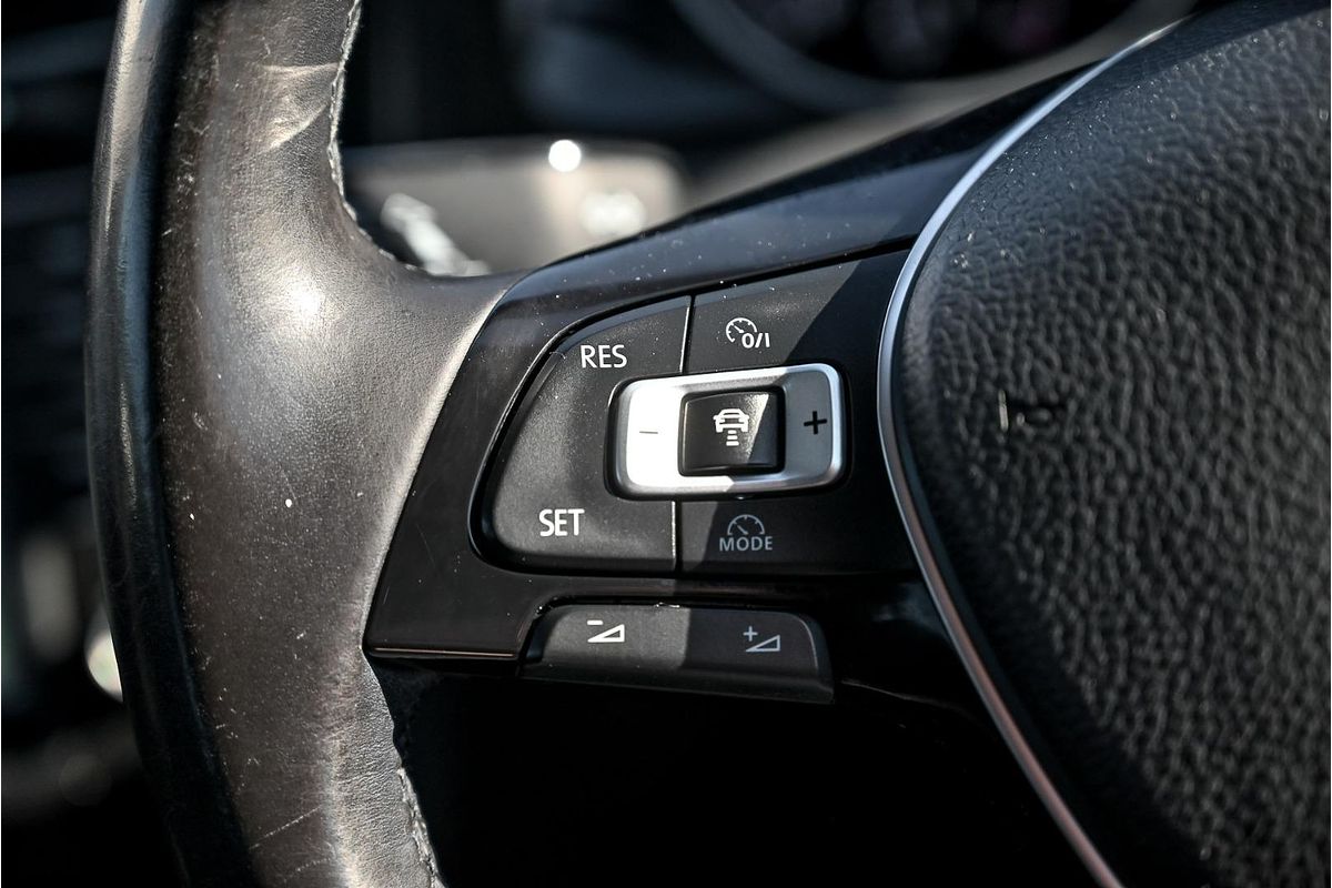 2016 Volkswagen Golf 110TSI Highline 7