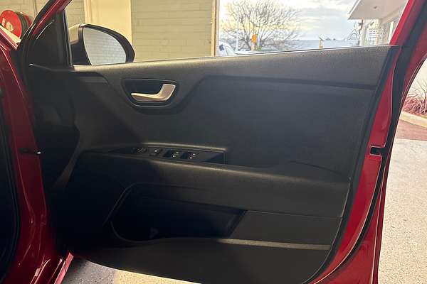 2017 Kia Rio S YB