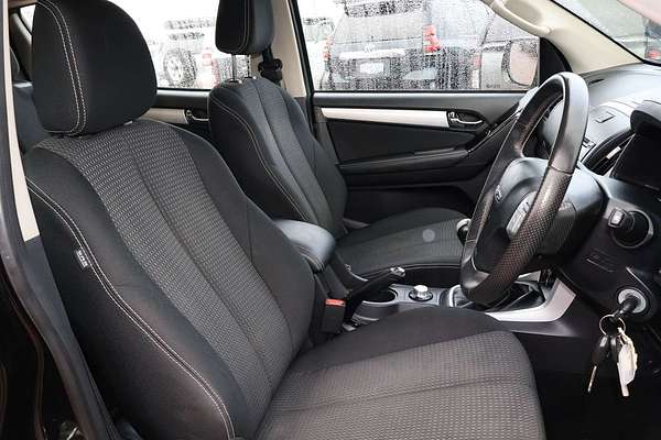 2017 Isuzu MU-X LS-M