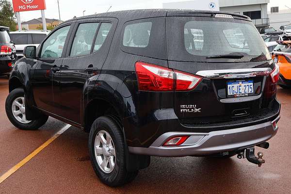 2017 Isuzu MU-X LS-M
