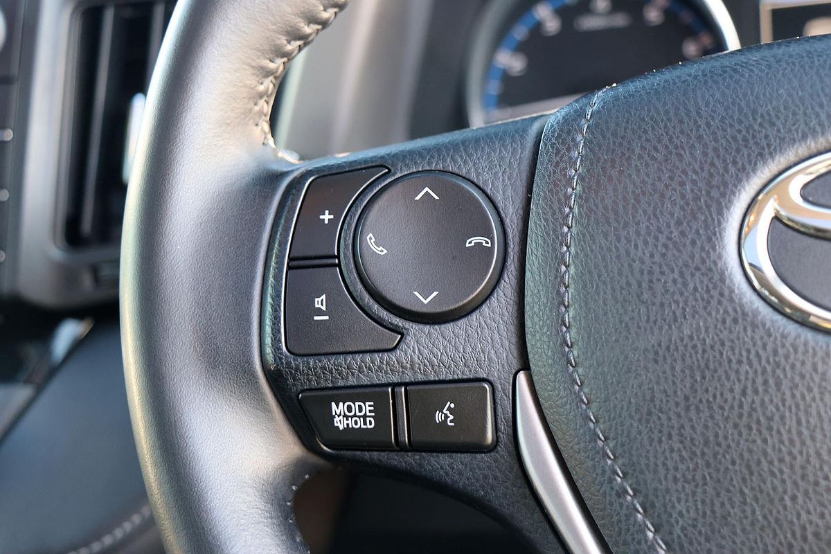 2017 Toyota RAV4 Cruiser ASA44R