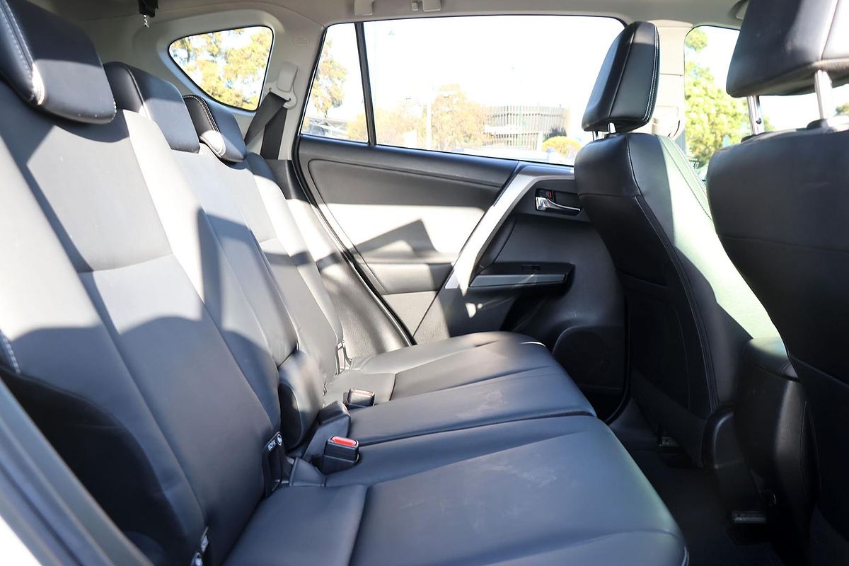 2017 Toyota RAV4 Cruiser ASA44R